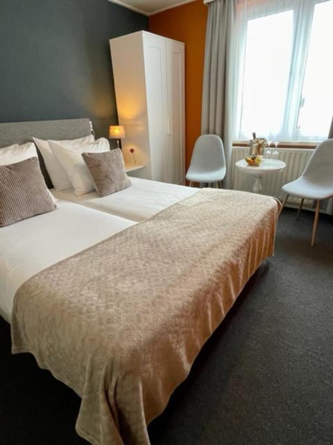 De La Ruine Bed & Breakfast Valkenburg aan de Geul ภายนอก รูปภาพ
